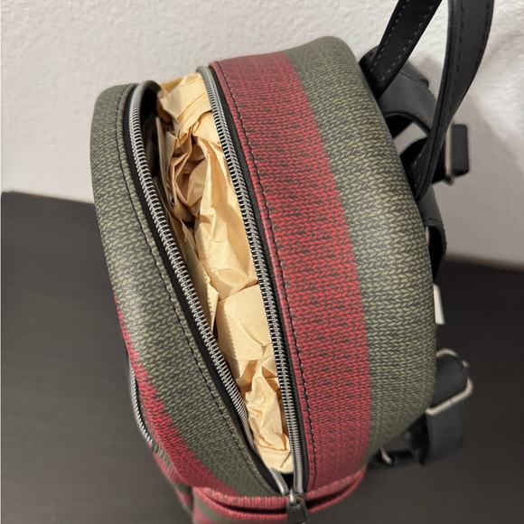 Loungefly A Nightmare On Elm Street Freddy Glove Stripe Mini Backpack - Picture 5 of 6